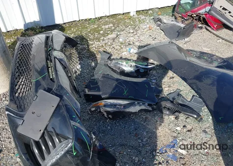 2019 Toyota Corolla Se z USA, uszkodzony, nr VIN 5YFBURHE3KP908775